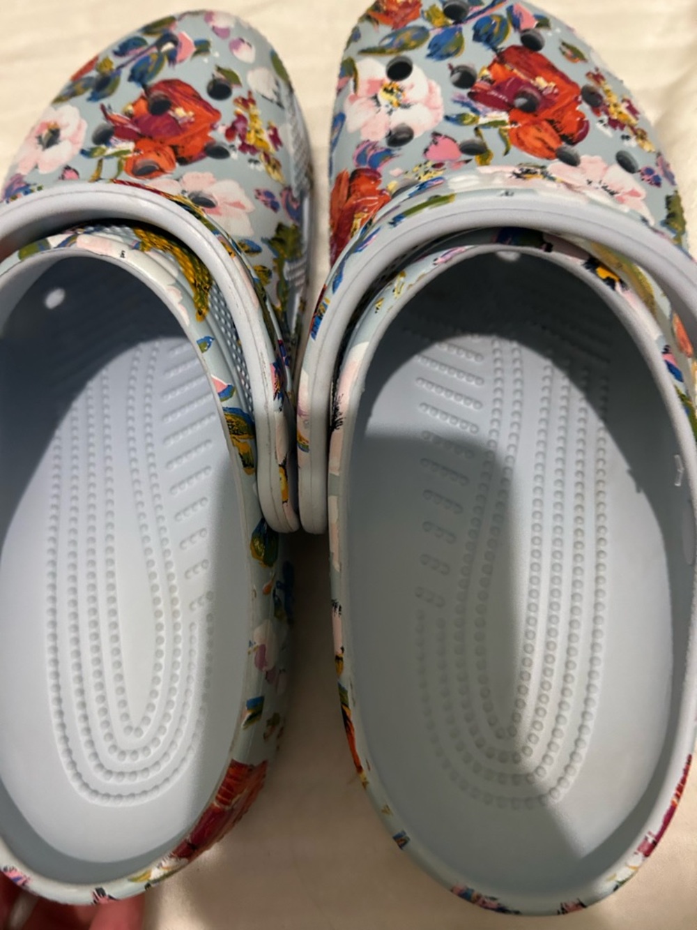 Kids Vera Bradley x Crocs Blue Floral 6 J - Picture 6 of 13